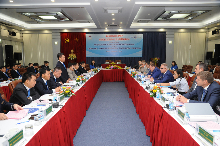 Direct Russia-Vietnam dialogue