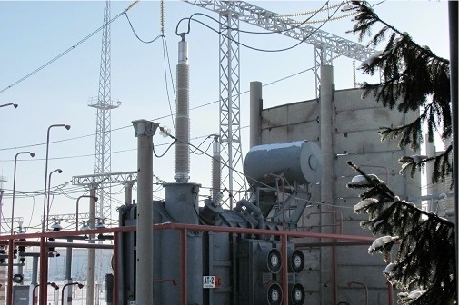 Transformer at FGC UES’s substation, equipped with Izolyator high-voltage bushings with solid RIP insulation