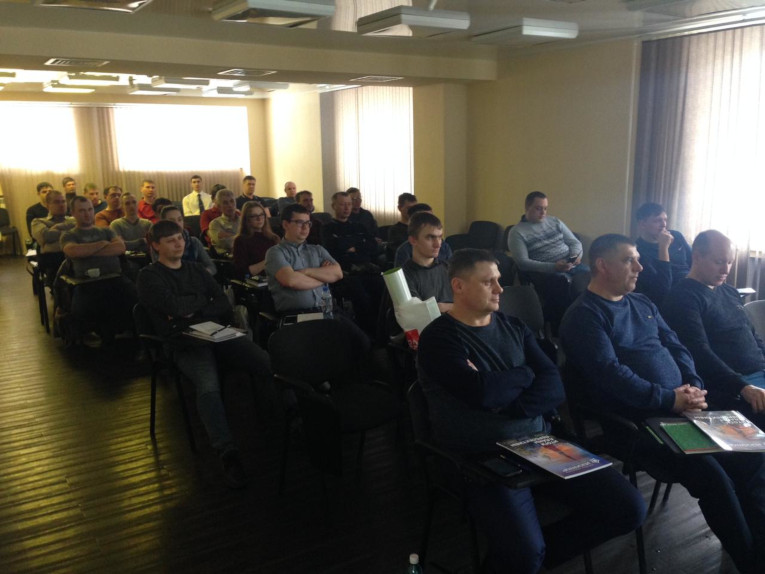 Specialists of Regional Electrical Networks at a technical workshop of Izolyator in Novosibirsk