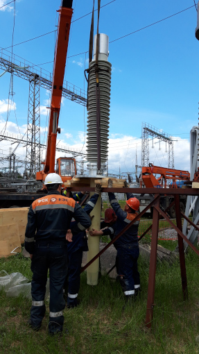 Installation of the first in Russia 252 kV bushing with RIN-insulation for pilot operationInstallation of the first in Russia 252 kV bushing with RIN-insulation for pilot operation