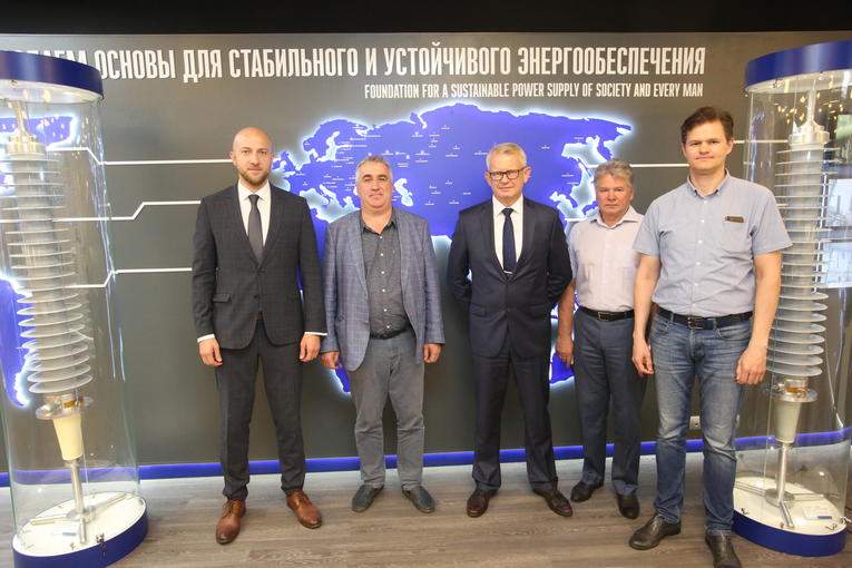 Visit of Leningradskaya NPP-2 Management Representatives