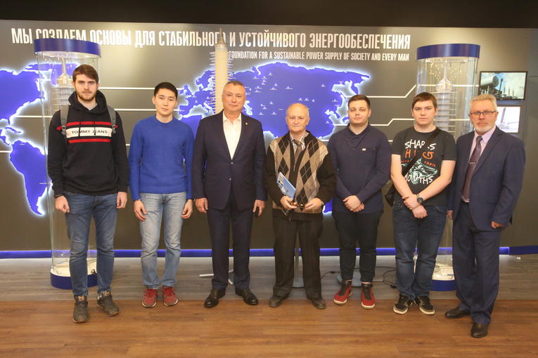 Excursion seminar for undergraduates of the Moscow Power Engineering Institute