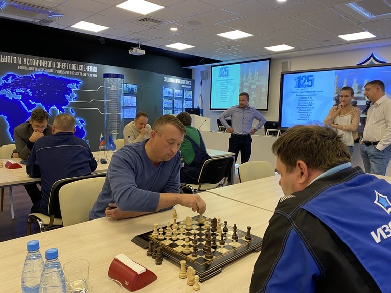 The first corporate rapid chess tournament is in full swing 