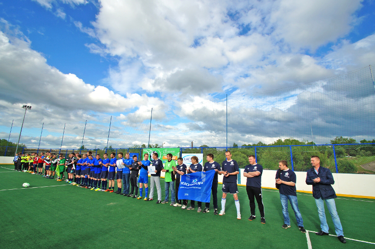 The players of the starting games of Futsal Tournament among industrial companies of Pavlo-Slobodskoe village