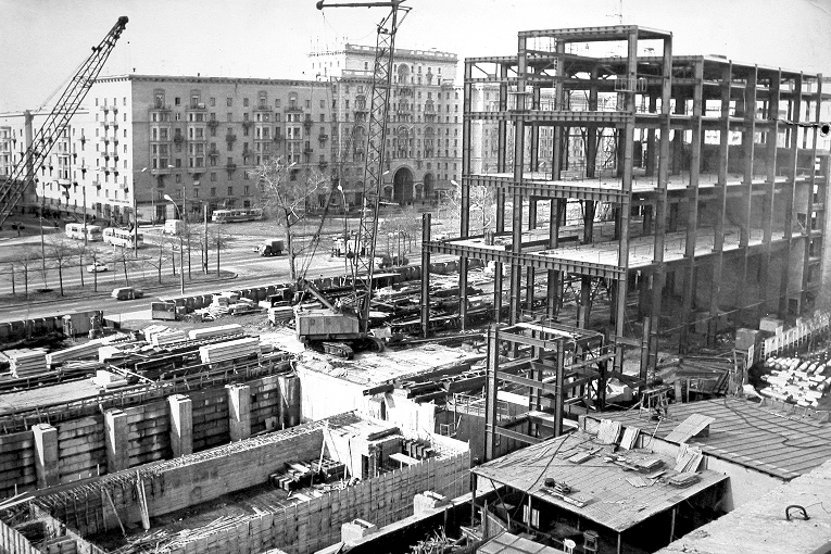 Construction of manufacturing and laboratory facility, 1970.