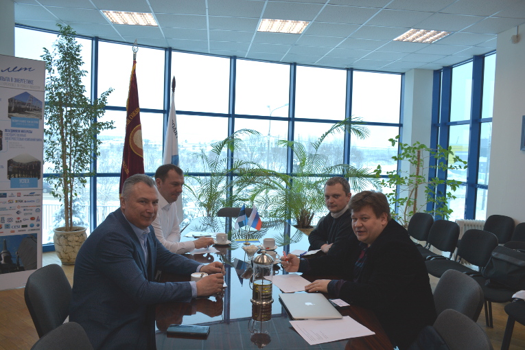 In the forefront — Alexander Slavinsky (L) and member of the Board of Chemtrade Estonia OÜ Dmytro Nikulin