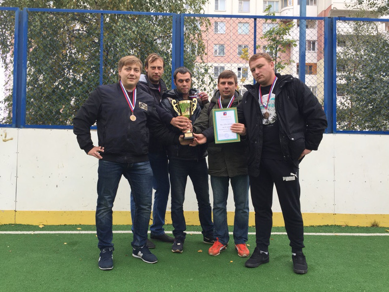 Izolyator plant’s team – winner of the third-place prize of the first league of Nakhabino street football, Moscow regions