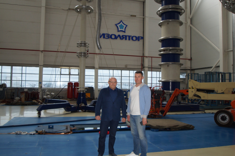 Sergey Kalashnikov, Head of Electrical Porcelain Department, Global Insulator Group, at the Izolyator Test Center