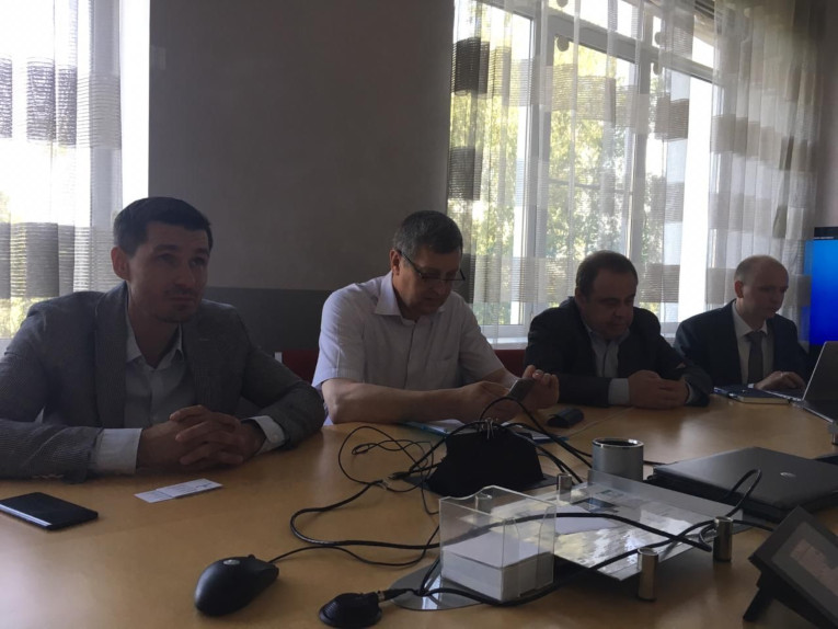 Management meeting of companies participating in the Boguchanskaya HPP project, L-R: Maxim Zagrebin and Konstantin Sipilkin